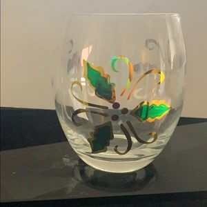 8 holiday stemless glasses